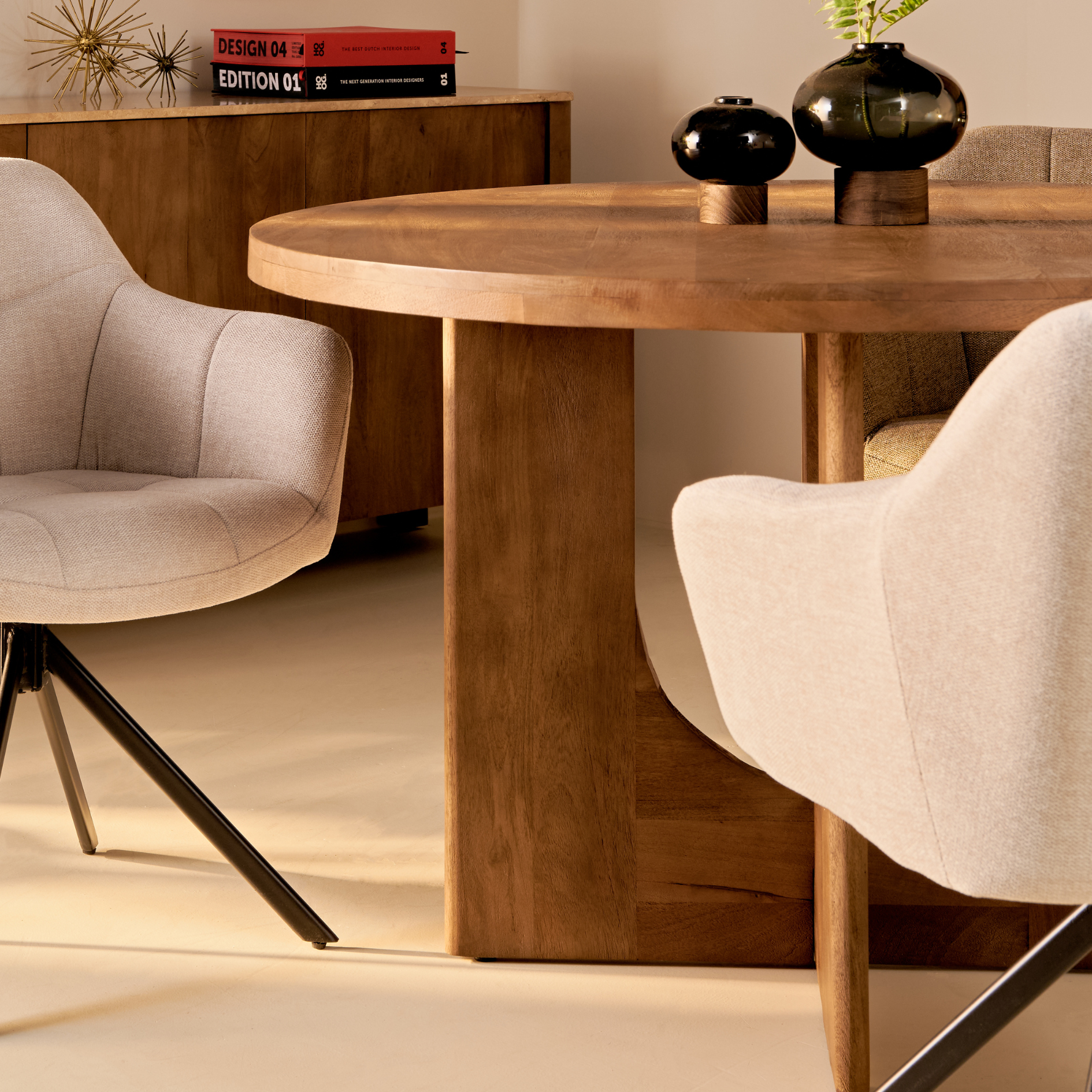 Eettafel Nova – Bruin Ø120cm
