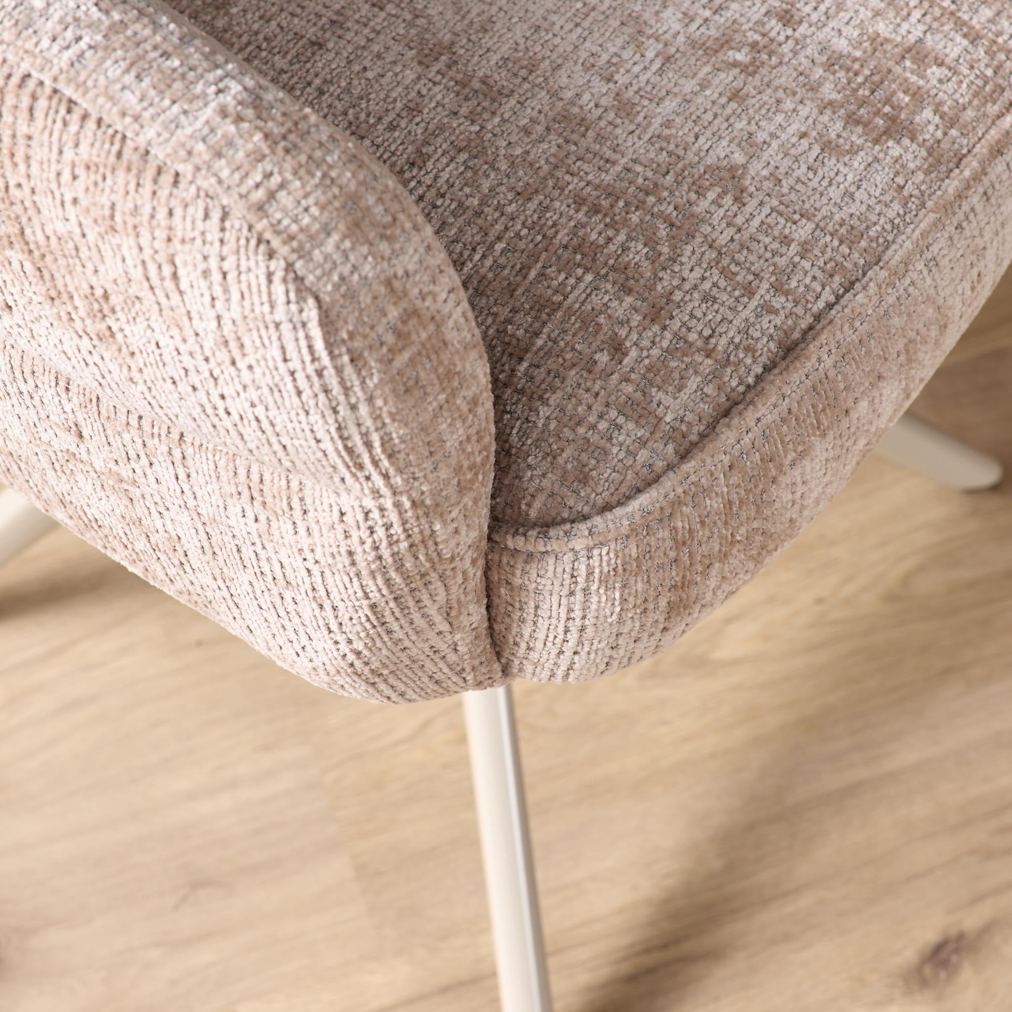 Draaibare eetkamerstoel Bella Beige Poot Zand